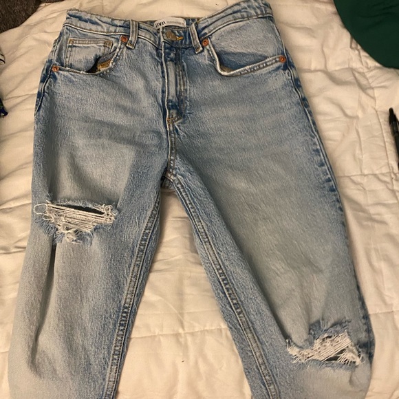 Zara jeans - Picture 2 of 3
